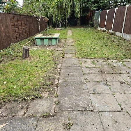 As Peaceful Home Bescot Exterior photo